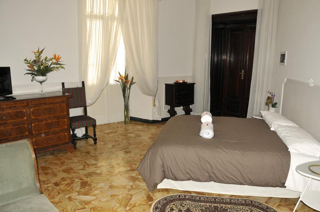 Alibrandi Palace Civitavecchia Pokój zdjęcie