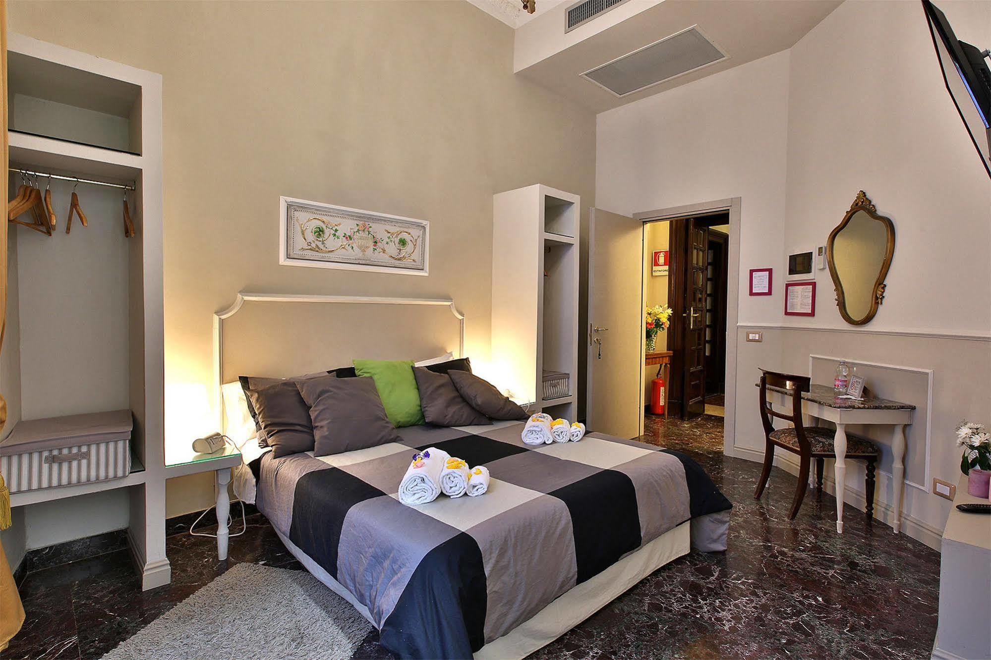 Alibrandi Palace Civitavecchia Zewnętrze zdjęcie